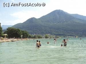 [P28] Lac dʼAnnecy.  » foto by Carmen Ion
 - 
<span class="allrVoted glyphicon glyphicon-heart hidden" id="av927593"></span>
<a class="m-l-10 hidden" id="sv927593" onclick="voting_Foto_DelVot(,927593,4561)" role="button">șterge vot <span class="glyphicon glyphicon-remove"></span></a>
<a id="v9927593" class=" c-red"  onclick="voting_Foto_SetVot(927593)" role="button"><span class="glyphicon glyphicon-heart-empty"></span> <b>LIKE</b> = Votează poza</a> <img class="hidden"  id="f927593W9" src="/imagini/loader.gif" border="0" /><span class="AjErrMes hidden" id="e927593ErM"></span>