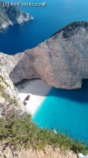 [P03] plaja navagio, vazuta de pe tarm, perla zakinthosului » foto by sindia*
 - 
<span class="allrVoted glyphicon glyphicon-heart hidden" id="av868889"></span>
<a class="m-l-10 hidden" id="sv868889" onclick="voting_Foto_DelVot(,868889,4570)" role="button">șterge vot <span class="glyphicon glyphicon-remove"></span></a>
<a id="v9868889" class=" c-red"  onclick="voting_Foto_SetVot(868889)" role="button"><span class="glyphicon glyphicon-heart-empty"></span> <b>LIKE</b> = Votează poza</a> <img class="hidden"  id="f868889W9" src="/imagini/loader.gif" border="0" /><span class="AjErrMes hidden" id="e868889ErM"></span>