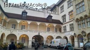 [P13] curtea interioara de la Primaria veche » foto by Yolanda
 - 
<span class="allrVoted glyphicon glyphicon-heart hidden" id="av1512389"></span>
<a class="m-l-10 hidden" id="sv1512389" onclick="voting_Foto_DelVot(,1512389,4596)" role="button">șterge vot <span class="glyphicon glyphicon-remove"></span></a>
<a id="v91512389" class=" c-red"  onclick="voting_Foto_SetVot(1512389)" role="button"><span class="glyphicon glyphicon-heart-empty"></span> <b>LIKE</b> = Votează poza</a> <img class="hidden"  id="f1512389W9" src="/imagini/loader.gif" border="0" /><span class="AjErrMes hidden" id="e1512389ErM"></span>