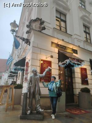 [P50] Bonjour » foto by Yolanda
 - 
<span class="allrVoted glyphicon glyphicon-heart hidden" id="av1512426"></span>
<a class="m-l-10 hidden" id="sv1512426" onclick="voting_Foto_DelVot(,1512426,4596)" role="button">șterge vot <span class="glyphicon glyphicon-remove"></span></a>
<a id="v91512426" class=" c-red"  onclick="voting_Foto_SetVot(1512426)" role="button"><span class="glyphicon glyphicon-heart-empty"></span> <b>LIKE</b> = Votează poza</a> <img class="hidden"  id="f1512426W9" src="/imagini/loader.gif" border="0" /><span class="AjErrMes hidden" id="e1512426ErM"></span>