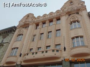 [P69] centrul vechi, cladiri renovate » foto by Yolanda
 - 
<span class="allrVoted glyphicon glyphicon-heart hidden" id="av1512445"></span>
<a class="m-l-10 hidden" id="sv1512445" onclick="voting_Foto_DelVot(,1512445,4596)" role="button">șterge vot <span class="glyphicon glyphicon-remove"></span></a>
<a id="v91512445" class=" c-red"  onclick="voting_Foto_SetVot(1512445)" role="button"><span class="glyphicon glyphicon-heart-empty"></span> <b>LIKE</b> = Votează poza</a> <img class="hidden"  id="f1512445W9" src="/imagini/loader.gif" border="0" /><span class="AjErrMes hidden" id="e1512445ErM"></span>
