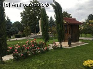 [P13] Parcul din Mihail Kogălniceanu » foto by AZE
 - 
<span class="allrVoted glyphicon glyphicon-heart hidden" id="av1337757"></span>
<a class="m-l-10 hidden" id="sv1337757" onclick="voting_Foto_DelVot(,1337757,4623)" role="button">șterge vot <span class="glyphicon glyphicon-remove"></span></a>
<a id="v91337757" class=" c-red"  onclick="voting_Foto_SetVot(1337757)" role="button"><span class="glyphicon glyphicon-heart-empty"></span> <b>LIKE</b> = Votează poza</a> <img class="hidden"  id="f1337757W9" src="/imagini/loader.gif" border="0" /><span class="AjErrMes hidden" id="e1337757ErM"></span>