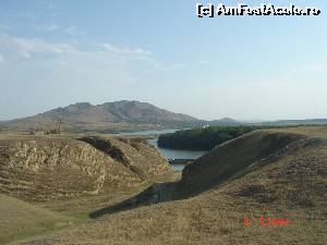 [P64] Dunărea la Troesmis şi Turtucaia în plan îndepărtat » foto by crismis
 - 
<span class="allrVoted glyphicon glyphicon-heart hidden" id="av604290"></span>
<a class="m-l-10 hidden" id="sv604290" onclick="voting_Foto_DelVot(,604290,4623)" role="button">șterge vot <span class="glyphicon glyphicon-remove"></span></a>
<a id="v9604290" class=" c-red"  onclick="voting_Foto_SetVot(604290)" role="button"><span class="glyphicon glyphicon-heart-empty"></span> <b>LIKE</b> = Votează poza</a> <img class="hidden"  id="f604290W9" src="/imagini/loader.gif" border="0" /><span class="AjErrMes hidden" id="e604290ErM"></span>