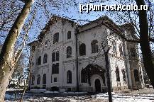 [P03] Palatul Stirbei vazut din spate » foto by iriss27
 - 
<span class="allrVoted glyphicon glyphicon-heart hidden" id="av58243"></span>
<a class="m-l-10 hidden" id="sv58243" onclick="voting_Foto_DelVot(,58243,4638)" role="button">șterge vot <span class="glyphicon glyphicon-remove"></span></a>
<a id="v958243" class=" c-red"  onclick="voting_Foto_SetVot(58243)" role="button"><span class="glyphicon glyphicon-heart-empty"></span> <b>LIKE</b> = Votează poza</a> <img class="hidden"  id="f58243W9" src="/imagini/loader.gif" border="0" /><span class="AjErrMes hidden" id="e58243ErM"></span>