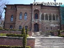[P15] Faţada dinspre lac a palatului Mogoşoaia, cu logia în stil veneţian » foto by Costi
 - 
<span class="allrVoted glyphicon glyphicon-heart hidden" id="av44399"></span>
<a class="m-l-10 hidden" id="sv44399" onclick="voting_Foto_DelVot(,44399,4638)" role="button">șterge vot <span class="glyphicon glyphicon-remove"></span></a>
<a id="v944399" class=" c-red"  onclick="voting_Foto_SetVot(44399)" role="button"><span class="glyphicon glyphicon-heart-empty"></span> <b>LIKE</b> = Votează poza</a> <img class="hidden"  id="f44399W9" src="/imagini/loader.gif" border="0" /><span class="AjErrMes hidden" id="e44399ErM"></span>