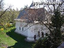 [P22] Biserica sf. Gheorghe, văzut din foişorul trnului de la intrare » foto by Costi
 - 
<span class="allrVoted glyphicon glyphicon-heart hidden" id="av44406"></span>
<a class="m-l-10 hidden" id="sv44406" onclick="voting_Foto_DelVot(,44406,4638)" role="button">șterge vot <span class="glyphicon glyphicon-remove"></span></a>
<a id="v944406" class=" c-red"  onclick="voting_Foto_SetVot(44406)" role="button"><span class="glyphicon glyphicon-heart-empty"></span> <b>LIKE</b> = Votează poza</a> <img class="hidden"  id="f44406W9" src="/imagini/loader.gif" border="0" /><span class="AjErrMes hidden" id="e44406ErM"></span>