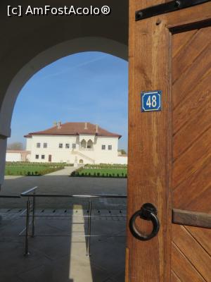 [P21] Palatul brâncovenesc Potlogi.  » foto by tata123 🔱
 - 
<span class="allrVoted glyphicon glyphicon-heart hidden" id="av813438"></span>
<a class="m-l-10 hidden" id="sv813438" onclick="voting_Foto_DelVot(,813438,4638)" role="button">șterge vot <span class="glyphicon glyphicon-remove"></span></a>
<a id="v9813438" class=" c-red"  onclick="voting_Foto_SetVot(813438)" role="button"><span class="glyphicon glyphicon-heart-empty"></span> <b>LIKE</b> = Votează poza</a> <img class="hidden"  id="f813438W9" src="/imagini/loader.gif" border="0" /><span class="AjErrMes hidden" id="e813438ErM"></span>