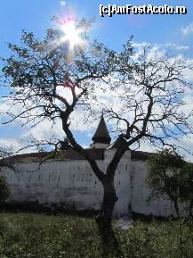 [P06] vedere laterala a bisericii fortificate din Prejmer » foto by Cristian_h
 - 
<span class="allrVoted glyphicon glyphicon-heart hidden" id="av133957"></span>
<a class="m-l-10 hidden" id="sv133957" onclick="voting_Foto_DelVot(,133957,4656)" role="button">șterge vot <span class="glyphicon glyphicon-remove"></span></a>
<a id="v9133957" class=" c-red"  onclick="voting_Foto_SetVot(133957)" role="button"><span class="glyphicon glyphicon-heart-empty"></span> <b>LIKE</b> = Votează poza</a> <img class="hidden"  id="f133957W9" src="/imagini/loader.gif" border="0" /><span class="AjErrMes hidden" id="e133957ErM"></span>
