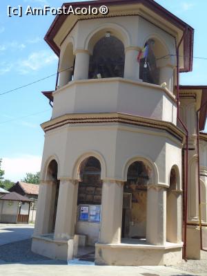 [P65] Biserica Sf. Trei Ierarhi din Filipeștii de Pădure » foto by Carmen Ion
 - 
<span class="allrVoted glyphicon glyphicon-heart hidden" id="av1172686"></span>
<a class="m-l-10 hidden" id="sv1172686" onclick="voting_Foto_DelVot(,1172686,4656)" role="button">șterge vot <span class="glyphicon glyphicon-remove"></span></a>
<a id="v91172686" class=" c-red"  onclick="voting_Foto_SetVot(1172686)" role="button"><span class="glyphicon glyphicon-heart-empty"></span> <b>LIKE</b> = Votează poza</a> <img class="hidden"  id="f1172686W9" src="/imagini/loader.gif" border="0" /><span class="AjErrMes hidden" id="e1172686ErM"></span>