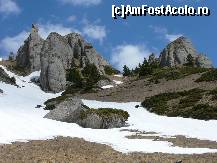 [P05] Diverse forme de piatra, specifice acestui munte » foto by Claudiu U.
 - 
<span class="allrVoted glyphicon glyphicon-heart hidden" id="av327913"></span>
<a class="m-l-10 hidden" id="sv327913" onclick="voting_Foto_DelVot(,327913,4696)" role="button">șterge vot <span class="glyphicon glyphicon-remove"></span></a>
<a id="v9327913" class=" c-red"  onclick="voting_Foto_SetVot(327913)" role="button"><span class="glyphicon glyphicon-heart-empty"></span> <b>LIKE</b> = Votează poza</a> <img class="hidden"  id="f327913W9" src="/imagini/loader.gif" border="0" /><span class="AjErrMes hidden" id="e327913ErM"></span>