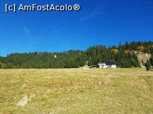 [P04] Am parcat în poiană și ne-am echipat pentru drumeție. Vremea a fost excelentă: călduț, vizibilitate foarte bună, fără vânt.  » foto by Floryn81
 - 
<span class="allrVoted glyphicon glyphicon-heart hidden" id="av1121400"></span>
<a class="m-l-10 hidden" id="sv1121400" onclick="voting_Foto_DelVot(,1121400,4696)" role="button">șterge vot <span class="glyphicon glyphicon-remove"></span></a>
<a id="v91121400" class=" c-red"  onclick="voting_Foto_SetVot(1121400)" role="button"><span class="glyphicon glyphicon-heart-empty"></span> <b>LIKE</b> = Votează poza</a> <img class="hidden"  id="f1121400W9" src="/imagini/loader.gif" border="0" /><span class="AjErrMes hidden" id="e1121400ErM"></span>