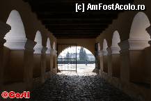 [P53] Ieşirea din Cetatea bisericească din Hărman » foto by Costi
 - 
<span class="allrVoted glyphicon glyphicon-heart hidden" id="av307609"></span>
<a class="m-l-10 hidden" id="sv307609" onclick="voting_Foto_DelVot(,307609,4703)" role="button">șterge vot <span class="glyphicon glyphicon-remove"></span></a>
<a id="v9307609" class=" c-red"  onclick="voting_Foto_SetVot(307609)" role="button"><span class="glyphicon glyphicon-heart-empty"></span> <b>LIKE</b> = Votează poza</a> <img class="hidden"  id="f307609W9" src="/imagini/loader.gif" border="0" /><span class="AjErrMes hidden" id="e307609ErM"></span>