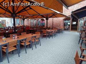[P24] Timișoara, Curtea Berarilor Timișoreana la Han, Terasa » foto by mprofeanu
 - 
<span class="allrVoted glyphicon glyphicon-heart hidden" id="av1495934"></span>
<a class="m-l-10 hidden" id="sv1495934" onclick="voting_Foto_DelVot(,1495934,4715)" role="button">șterge vot <span class="glyphicon glyphicon-remove"></span></a>
<a id="v91495934" class=" c-red"  onclick="voting_Foto_SetVot(1495934)" role="button"><span class="glyphicon glyphicon-heart-empty"></span> <b>LIKE</b> = Votează poza</a> <img class="hidden"  id="f1495934W9" src="/imagini/loader.gif" border="0" /><span class="AjErrMes hidden" id="e1495934ErM"></span>