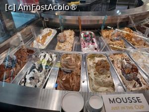 [P04] Ce să aleg? » foto by BristenaBrad
 - 
<span class="allrVoted glyphicon glyphicon-heart hidden" id="av1506321"></span>
<a class="m-l-10 hidden" id="sv1506321" onclick="voting_Foto_DelVot(,1506321,4732)" role="button">șterge vot <span class="glyphicon glyphicon-remove"></span></a>
<a id="v91506321" class=" c-red"  onclick="voting_Foto_SetVot(1506321)" role="button"><span class="glyphicon glyphicon-heart-empty"></span> <b>LIKE</b> = Votează poza</a> <img class="hidden"  id="f1506321W9" src="/imagini/loader.gif" border="0" /><span class="AjErrMes hidden" id="e1506321ErM"></span>