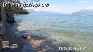 [P12] Lacul Garda văzut de lângă castel » foto by ungureanica
 - 
<span class="allrVoted glyphicon glyphicon-heart hidden" id="av1107651"></span>
<a class="m-l-10 hidden" id="sv1107651" onclick="voting_Foto_DelVot(,1107651,4749)" role="button">șterge vot <span class="glyphicon glyphicon-remove"></span></a>
<a id="v91107651" class=" c-red"  onclick="voting_Foto_SetVot(1107651)" role="button"><span class="glyphicon glyphicon-heart-empty"></span> <b>LIKE</b> = Votează poza</a> <img class="hidden"  id="f1107651W9" src="/imagini/loader.gif" border="0" /><span class="AjErrMes hidden" id="e1107651ErM"></span>