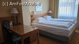 [P18] Quality Hotel Vienna - camera noastă, curată și răcoroasă » foto by doina_c24
 - 
<span class="allrVoted glyphicon glyphicon-heart hidden" id="av1438946"></span>
<a class="m-l-10 hidden" id="sv1438946" onclick="voting_Foto_DelVot(,1438946,4784)" role="button">șterge vot <span class="glyphicon glyphicon-remove"></span></a>
<a id="v91438946" class=" c-red"  onclick="voting_Foto_SetVot(1438946)" role="button"><span class="glyphicon glyphicon-heart-empty"></span> <b>LIKE</b> = Votează poza</a> <img class="hidden"  id="f1438946W9" src="/imagini/loader.gif" border="0" /><span class="AjErrMes hidden" id="e1438946ErM"></span>