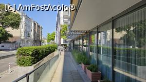 [P03] Quality Hotel Vienna - privire spre mica terasă pentru fumători » foto by doina_c24
 - 
<span class="allrVoted glyphicon glyphicon-heart hidden" id="av1438931"></span>
<a class="m-l-10 hidden" id="sv1438931" onclick="voting_Foto_DelVot(,1438931,4784)" role="button">șterge vot <span class="glyphicon glyphicon-remove"></span></a>
<a id="v91438931" class=" c-red"  onclick="voting_Foto_SetVot(1438931)" role="button"><span class="glyphicon glyphicon-heart-empty"></span> <b>LIKE</b> = Votează poza</a> <img class="hidden"  id="f1438931W9" src="/imagini/loader.gif" border="0" /><span class="AjErrMes hidden" id="e1438931ErM"></span>