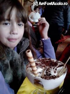 [P02] Tiramisu la cupa, Hanul Domnitorilor » foto by marie*
 - 
<span class="allrVoted glyphicon glyphicon-heart hidden" id="av396081"></span>
<a class="m-l-10 hidden" id="sv396081" onclick="voting_Foto_DelVot(,396081,4795)" role="button">șterge vot <span class="glyphicon glyphicon-remove"></span></a>
<a id="v9396081" class=" c-red"  onclick="voting_Foto_SetVot(396081)" role="button"><span class="glyphicon glyphicon-heart-empty"></span> <b>LIKE</b> = Votează poza</a> <img class="hidden"  id="f396081W9" src="/imagini/loader.gif" border="0" /><span class="AjErrMes hidden" id="e396081ErM"></span>