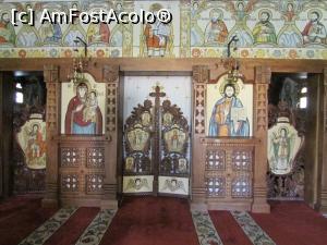 [P31] Biserica Mânăstirii Bârsana; altarul de la etaj » foto by crismis
 - 
<span class="allrVoted glyphicon glyphicon-heart hidden" id="av798497"></span>
<a class="m-l-10 hidden" id="sv798497" onclick="voting_Foto_DelVot(,798497,4807)" role="button">șterge vot <span class="glyphicon glyphicon-remove"></span></a>
<a id="v9798497" class=" c-red"  onclick="voting_Foto_SetVot(798497)" role="button"><span class="glyphicon glyphicon-heart-empty"></span> <b>LIKE</b> = Votează poza</a> <img class="hidden"  id="f798497W9" src="/imagini/loader.gif" border="0" /><span class="AjErrMes hidden" id="e798497ErM"></span>