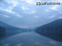 [P04] Lacul pare desprins din Dosarele X... » foto by Dorutim
 - 
<span class="allrVoted glyphicon glyphicon-heart hidden" id="av264223"></span>
<a class="m-l-10 hidden" id="sv264223" onclick="voting_Foto_DelVot(,264223,4822)" role="button">șterge vot <span class="glyphicon glyphicon-remove"></span></a>
<a id="v9264223" class=" c-red"  onclick="voting_Foto_SetVot(264223)" role="button"><span class="glyphicon glyphicon-heart-empty"></span> <b>LIKE</b> = Votează poza</a> <img class="hidden"  id="f264223W9" src="/imagini/loader.gif" border="0" /><span class="AjErrMes hidden" id="e264223ErM"></span>