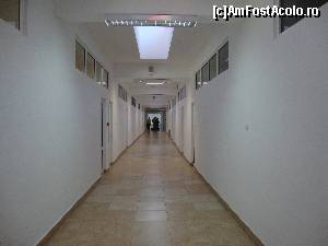 [P25] 2. Ștrandul Hotelului Oltul - În a treia zi a sejurului nostru la Căciulata am mers la ștrandul Oltul. Accesul către acest ștrand se face prin baza comună de tratament a celor trei mari hoteluri - Cozia, Oltul și Căciulata.  » foto by Floryn81
 - 
<span class="allrVoted glyphicon glyphicon-heart hidden" id="av680482"></span>
<a class="m-l-10 hidden" id="sv680482" onclick="voting_Foto_DelVot(,680482,4859)" role="button">șterge vot <span class="glyphicon glyphicon-remove"></span></a>
<a id="v9680482" class=" c-red"  onclick="voting_Foto_SetVot(680482)" role="button"><span class="glyphicon glyphicon-heart-empty"></span> <b>LIKE</b> = Votează poza</a> <img class="hidden"  id="f680482W9" src="/imagini/loader.gif" border="0" /><span class="AjErrMes hidden" id="e680482ErM"></span>