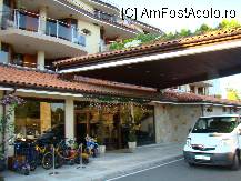 [P30] Intrare HOTEL. » foto by costin1968
 - 
<span class="allrVoted glyphicon glyphicon-heart hidden" id="av48408"></span>
<a class="m-l-10 hidden" id="sv48408" onclick="voting_Foto_DelVot(,48408,4892)" role="button">șterge vot <span class="glyphicon glyphicon-remove"></span></a>
<a id="v948408" class=" c-red"  onclick="voting_Foto_SetVot(48408)" role="button"><span class="glyphicon glyphicon-heart-empty"></span> <b>LIKE</b> = Votează poza</a> <img class="hidden"  id="f48408W9" src="/imagini/loader.gif" border="0" /><span class="AjErrMes hidden" id="e48408ErM"></span>