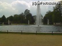 [P04] Gradinile palatului Sans-souci » foto by dr.razvan
 - 
<span class="allrVoted glyphicon glyphicon-heart hidden" id="av117260"></span>
<a class="m-l-10 hidden" id="sv117260" onclick="voting_Foto_DelVot(,117260,4900)" role="button">șterge vot <span class="glyphicon glyphicon-remove"></span></a>
<a id="v9117260" class=" c-red"  onclick="voting_Foto_SetVot(117260)" role="button"><span class="glyphicon glyphicon-heart-empty"></span> <b>LIKE</b> = Votează poza</a> <img class="hidden"  id="f117260W9" src="/imagini/loader.gif" border="0" /><span class="AjErrMes hidden" id="e117260ErM"></span>