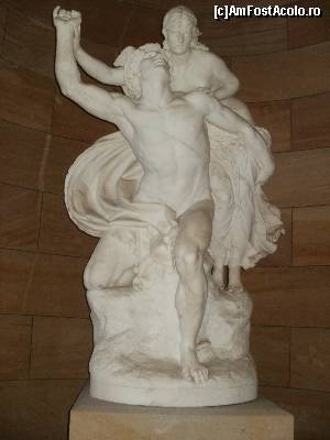 [P14] Psiheea dusă de Mercur către Eros (Reinhold Bigas, 1878) - cealalta sculptura imensa de la intrarea muzeului.  » foto by diacrys*
 - 
<span class="allrVoted glyphicon glyphicon-heart hidden" id="av605111"></span>
<a class="m-l-10 hidden" id="sv605111" onclick="voting_Foto_DelVot(,605111,4900)" role="button">șterge vot <span class="glyphicon glyphicon-remove"></span></a>
<a id="v9605111" class=" c-red"  onclick="voting_Foto_SetVot(605111)" role="button"><span class="glyphicon glyphicon-heart-empty"></span> <b>LIKE</b> = Votează poza</a> <img class="hidden"  id="f605111W9" src="/imagini/loader.gif" border="0" /><span class="AjErrMes hidden" id="e605111ErM"></span>