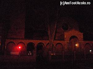 [P22] Biserica protestanta, abia intrevazandu-se in noapte.  » foto by diacrys*
 - 
<span class="allrVoted glyphicon glyphicon-heart hidden" id="av605119"></span>
<a class="m-l-10 hidden" id="sv605119" onclick="voting_Foto_DelVot(,605119,4900)" role="button">șterge vot <span class="glyphicon glyphicon-remove"></span></a>
<a id="v9605119" class=" c-red"  onclick="voting_Foto_SetVot(605119)" role="button"><span class="glyphicon glyphicon-heart-empty"></span> <b>LIKE</b> = Votează poza</a> <img class="hidden"  id="f605119W9" src="/imagini/loader.gif" border="0" /><span class="AjErrMes hidden" id="e605119ErM"></span>