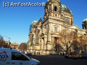 [P23] Domul din Berlin.  » foto by melena
 - 
<span class="allrVoted glyphicon glyphicon-heart hidden" id="av1047319"></span>
<a class="m-l-10 hidden" id="sv1047319" onclick="voting_Foto_DelVot(,1047319,4900)" role="button">șterge vot <span class="glyphicon glyphicon-remove"></span></a>
<a id="v91047319" class=" c-red"  onclick="voting_Foto_SetVot(1047319)" role="button"><span class="glyphicon glyphicon-heart-empty"></span> <b>LIKE</b> = Votează poza</a> <img class="hidden"  id="f1047319W9" src="/imagini/loader.gif" border="0" /><span class="AjErrMes hidden" id="e1047319ErM"></span>