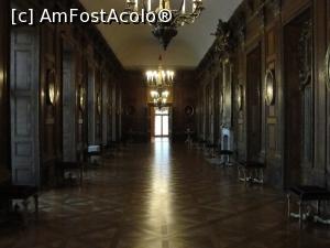 [P10] Charlottenburg - interior » foto by RoxanaGRS
 - 
<span class="allrVoted glyphicon glyphicon-heart hidden" id="av1093670"></span>
<a class="m-l-10 hidden" id="sv1093670" onclick="voting_Foto_DelVot(,1093670,4900)" role="button">șterge vot <span class="glyphicon glyphicon-remove"></span></a>
<a id="v91093670" class=" c-red"  onclick="voting_Foto_SetVot(1093670)" role="button"><span class="glyphicon glyphicon-heart-empty"></span> <b>LIKE</b> = Votează poza</a> <img class="hidden"  id="f1093670W9" src="/imagini/loader.gif" border="0" /><span class="AjErrMes hidden" id="e1093670ErM"></span>