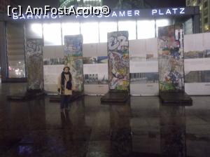 [P14] Potsdamer Platz, Berlin.  » foto by mihaelavoicu
 - 
<span class="allrVoted glyphicon glyphicon-heart hidden" id="av940305"></span>
<a class="m-l-10 hidden" id="sv940305" onclick="voting_Foto_DelVot(,940305,4900)" role="button">șterge vot <span class="glyphicon glyphicon-remove"></span></a>
<a id="v9940305" class=" c-red"  onclick="voting_Foto_SetVot(940305)" role="button"><span class="glyphicon glyphicon-heart-empty"></span> <b>LIKE</b> = Votează poza</a> <img class="hidden"  id="f940305W9" src="/imagini/loader.gif" border="0" /><span class="AjErrMes hidden" id="e940305ErM"></span>