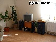 [P14] televizorul si sistemul audio din living » foto by lia_popescu
 - 
<span class="allrVoted glyphicon glyphicon-heart hidden" id="av48780"></span>
<a class="m-l-10 hidden" id="sv48780" onclick="voting_Foto_DelVot(,48780,4924)" role="button">șterge vot <span class="glyphicon glyphicon-remove"></span></a>
<a id="v948780" class=" c-red"  onclick="voting_Foto_SetVot(48780)" role="button"><span class="glyphicon glyphicon-heart-empty"></span> <b>LIKE</b> = Votează poza</a> <img class="hidden"  id="f48780W9" src="/imagini/loader.gif" border="0" /><span class="AjErrMes hidden" id="e48780ErM"></span>