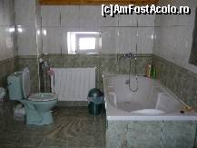 [P04] baia de la etaj » foto by lia_popescu
 - 
<span class="allrVoted glyphicon glyphicon-heart hidden" id="av48527"></span>
<a class="m-l-10 hidden" id="sv48527" onclick="voting_Foto_DelVot(,48527,4924)" role="button">șterge vot <span class="glyphicon glyphicon-remove"></span></a>
<a id="v948527" class=" c-red"  onclick="voting_Foto_SetVot(48527)" role="button"><span class="glyphicon glyphicon-heart-empty"></span> <b>LIKE</b> = Votează poza</a> <img class="hidden"  id="f48527W9" src="/imagini/loader.gif" border="0" /><span class="AjErrMes hidden" id="e48527ErM"></span>