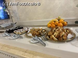 [P30] Sulina Internaţional din Mamaia - fructe şi dulciuri la micul dejun » foto by nicole33
 - 
<span class="allrVoted glyphicon glyphicon-heart hidden" id="av1523883"></span>
<a class="m-l-10 hidden" id="sv1523883" onclick="voting_Foto_DelVot(,1523883,4946)" role="button">șterge vot <span class="glyphicon glyphicon-remove"></span></a>
<a id="v91523883" class=" c-red"  onclick="voting_Foto_SetVot(1523883)" role="button"><span class="glyphicon glyphicon-heart-empty"></span> <b>LIKE</b> = Votează poza</a> <img class="hidden"  id="f1523883W9" src="/imagini/loader.gif" border="0" /><span class="AjErrMes hidden" id="e1523883ErM"></span>