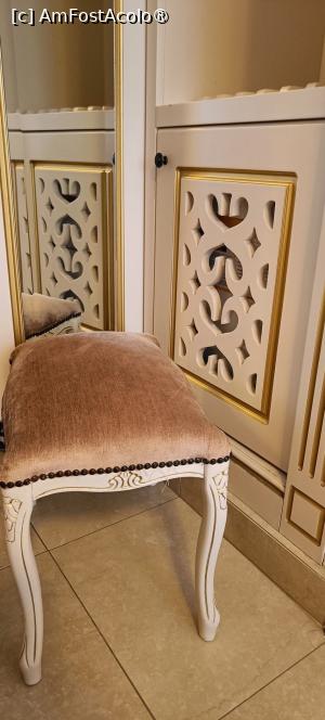 [P27] Un scăunel simpatic. » foto by tata123 🔱
 - 
<span class="allrVoted glyphicon glyphicon-heart hidden" id="av1521712"></span>
<a class="m-l-10 hidden" id="sv1521712" onclick="voting_Foto_DelVot(,1521712,4946)" role="button">șterge vot <span class="glyphicon glyphicon-remove"></span></a>
<a id="v91521712" class=" c-red"  onclick="voting_Foto_SetVot(1521712)" role="button"><span class="glyphicon glyphicon-heart-empty"></span> <b>LIKE</b> = Votează poza</a> <img class="hidden"  id="f1521712W9" src="/imagini/loader.gif" border="0" /><span class="AjErrMes hidden" id="e1521712ErM"></span>