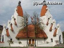 [P10] Monumentul Milennium, 
opera sculptorului local Kover Oszkar » foto by ms65
 - 
<span class="allrVoted glyphicon glyphicon-heart hidden" id="av49551"></span>
<a class="m-l-10 hidden" id="sv49551" onclick="voting_Foto_DelVot(,49551,4951)" role="button">șterge vot <span class="glyphicon glyphicon-remove"></span></a>
<a id="v949551" class=" c-red"  onclick="voting_Foto_SetVot(49551)" role="button"><span class="glyphicon glyphicon-heart-empty"></span> <b>LIKE</b> = Votează poza</a> <img class="hidden"  id="f49551W9" src="/imagini/loader.gif" border="0" /><span class="AjErrMes hidden" id="e49551ErM"></span>