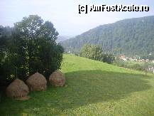 [P01] panorama superba asupra dealurilor din imprejurimi.. » foto by roxana.tomina
 - 
<span class="allrVoted glyphicon glyphicon-heart hidden" id="av322034"></span>
<a class="m-l-10 hidden" id="sv322034" onclick="voting_Foto_DelVot(,322034,4963)" role="button">șterge vot <span class="glyphicon glyphicon-remove"></span></a>
<a id="v9322034" class=" c-red"  onclick="voting_Foto_SetVot(322034)" role="button"><span class="glyphicon glyphicon-heart-empty"></span> <b>LIKE</b> = Votează poza</a> <img class="hidden"  id="f322034W9" src="/imagini/loader.gif" border="0" /><span class="AjErrMes hidden" id="e322034ErM"></span>