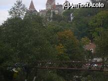 [P01] Castelul Bran - vedere de pe drumul principal » foto by biancuta
 - 
<span class="allrVoted glyphicon glyphicon-heart hidden" id="av274535"></span>
<a class="m-l-10 hidden" id="sv274535" onclick="voting_Foto_DelVot(,274535,4963)" role="button">șterge vot <span class="glyphicon glyphicon-remove"></span></a>
<a id="v9274535" class=" c-red"  onclick="voting_Foto_SetVot(274535)" role="button"><span class="glyphicon glyphicon-heart-empty"></span> <b>LIKE</b> = Votează poza</a> <img class="hidden"  id="f274535W9" src="/imagini/loader.gif" border="0" /><span class="AjErrMes hidden" id="e274535ErM"></span>