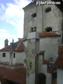 [P11] Castelul Bran - interesanta arhitectura » foto by biancuta
 - 
<span class="allrVoted glyphicon glyphicon-heart hidden" id="av274545"></span>
<a class="m-l-10 hidden" id="sv274545" onclick="voting_Foto_DelVot(,274545,4963)" role="button">șterge vot <span class="glyphicon glyphicon-remove"></span></a>
<a id="v9274545" class=" c-red"  onclick="voting_Foto_SetVot(274545)" role="button"><span class="glyphicon glyphicon-heart-empty"></span> <b>LIKE</b> = Votează poza</a> <img class="hidden"  id="f274545W9" src="/imagini/loader.gif" border="0" /><span class="AjErrMes hidden" id="e274545ErM"></span>