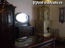 [P25] Una din camerele Castelului Bran » foto by presario
 - 
<span class="allrVoted glyphicon glyphicon-heart hidden" id="av54667"></span>
<a class="m-l-10 hidden" id="sv54667" onclick="voting_Foto_DelVot(,54667,4963)" role="button">șterge vot <span class="glyphicon glyphicon-remove"></span></a>
<a id="v954667" class=" c-red"  onclick="voting_Foto_SetVot(54667)" role="button"><span class="glyphicon glyphicon-heart-empty"></span> <b>LIKE</b> = Votează poza</a> <img class="hidden"  id="f54667W9" src="/imagini/loader.gif" border="0" /><span class="AjErrMes hidden" id="e54667ErM"></span>
