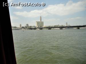 [P44] De la fereastra restaurantului, vedeam Cairo Tower și alte clădiri importante. » foto by maryka
 - 
<span class="allrVoted glyphicon glyphicon-heart hidden" id="av1223114"></span>
<a class="m-l-10 hidden" id="sv1223114" onclick="voting_Foto_DelVot(,1223114,5067)" role="button">șterge vot <span class="glyphicon glyphicon-remove"></span></a>
<a id="v91223114" class=" c-red"  onclick="voting_Foto_SetVot(1223114)" role="button"><span class="glyphicon glyphicon-heart-empty"></span> <b>LIKE</b> = Votează poza</a> <img class="hidden"  id="f1223114W9" src="/imagini/loader.gif" border="0" /><span class="AjErrMes hidden" id="e1223114ErM"></span>