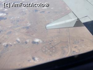 [P45] Vedere din avion spre New Cairo, frumoasele forme ale clădirilor. » foto by maryka
 - 
<span class="allrVoted glyphicon glyphicon-heart hidden" id="av1223115"></span>
<a class="m-l-10 hidden" id="sv1223115" onclick="voting_Foto_DelVot(,1223115,5067)" role="button">șterge vot <span class="glyphicon glyphicon-remove"></span></a>
<a id="v91223115" class=" c-red"  onclick="voting_Foto_SetVot(1223115)" role="button"><span class="glyphicon glyphicon-heart-empty"></span> <b>LIKE</b> = Votează poza</a> <img class="hidden"  id="f1223115W9" src="/imagini/loader.gif" border="0" /><span class="AjErrMes hidden" id="e1223115ErM"></span>