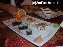 [P27] Singurele chestii chinezesti din a-la-carte-ul chinezesc mi s-au parut a fi aperitivele. Acest platou este pentru 4 persoane. » foto by nicu bogdanel
 - 
<span class="allrVoted glyphicon glyphicon-heart hidden" id="av134086"></span>
<a class="m-l-10 hidden" id="sv134086" onclick="voting_Foto_DelVot(,134086,5069)" role="button">șterge vot <span class="glyphicon glyphicon-remove"></span></a>
<a id="v9134086" class=" c-red"  onclick="voting_Foto_SetVot(134086)" role="button"><span class="glyphicon glyphicon-heart-empty"></span> <b>LIKE</b> = Votează poza</a> <img class="hidden"  id="f134086W9" src="/imagini/loader.gif" border="0" /><span class="AjErrMes hidden" id="e134086ErM"></span>