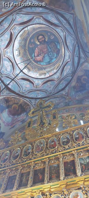 [P37] Mănăstirea Golia  - interiorul » foto by Carmen Ion
 - 
<span class="allrVoted glyphicon glyphicon-heart hidden" id="av1507152"></span>
<a class="m-l-10 hidden" id="sv1507152" onclick="voting_Foto_DelVot(,1507152,5091)" role="button">șterge vot <span class="glyphicon glyphicon-remove"></span></a>
<a id="v91507152" class=" c-red"  onclick="voting_Foto_SetVot(1507152)" role="button"><span class="glyphicon glyphicon-heart-empty"></span> <b>LIKE</b> = Votează poza</a> <img class="hidden"  id="f1507152W9" src="/imagini/loader.gif" border="0" /><span class="AjErrMes hidden" id="e1507152ErM"></span>