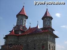 [P36] Manastirea Sfantului Mina cu turlele ei minunate de culoare rosie... » foto by trandafir 1970*
 - 
<span class="allrVoted glyphicon glyphicon-heart hidden" id="av32017"></span>
<a class="m-l-10 hidden" id="sv32017" onclick="voting_Foto_DelVot(,32017,5114)" role="button">șterge vot <span class="glyphicon glyphicon-remove"></span></a>
<a id="v932017" class=" c-red"  onclick="voting_Foto_SetVot(32017)" role="button"><span class="glyphicon glyphicon-heart-empty"></span> <b>LIKE</b> = Votează poza</a> <img class="hidden"  id="f32017W9" src="/imagini/loader.gif" border="0" /><span class="AjErrMes hidden" id="e32017ErM"></span>