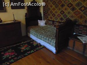 [P31] Intram sa vizitam si Muzeul Vivant si prima vizita este o camera de locuit . » foto by liviu49
 - 
<span class="allrVoted glyphicon glyphicon-heart hidden" id="av1302942"></span>
<a class="m-l-10 hidden" id="sv1302942" onclick="voting_Foto_DelVot(,1302942,5114)" role="button">șterge vot <span class="glyphicon glyphicon-remove"></span></a>
<a id="v91302942" class=" c-red"  onclick="voting_Foto_SetVot(1302942)" role="button"><span class="glyphicon glyphicon-heart-empty"></span> <b>LIKE</b> = Votează poza</a> <img class="hidden"  id="f1302942W9" src="/imagini/loader.gif" border="0" /><span class="AjErrMes hidden" id="e1302942ErM"></span>