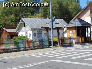 [P21] Si cladirea Politiei respecta traditiile arhitectonice ale zonei . » foto by liviu49
 - 
<span class="allrVoted glyphicon glyphicon-heart hidden" id="av1303708"></span>
<a class="m-l-10 hidden" id="sv1303708" onclick="voting_Foto_DelVot(,1303708,5114)" role="button">șterge vot <span class="glyphicon glyphicon-remove"></span></a>
<a id="v91303708" class=" c-red"  onclick="voting_Foto_SetVot(1303708)" role="button"><span class="glyphicon glyphicon-heart-empty"></span> <b>LIKE</b> = Votează poza</a> <img class="hidden"  id="f1303708W9" src="/imagini/loader.gif" border="0" /><span class="AjErrMes hidden" id="e1303708ErM"></span>