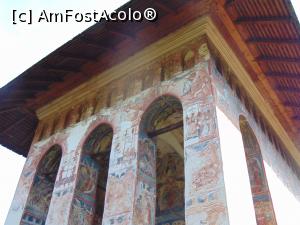 [P14] Peretele vestic al bisericii manastirii Moldovita . » foto by liviu49
 - 
<span class="allrVoted glyphicon glyphicon-heart hidden" id="av1304839"></span>
<a class="m-l-10 hidden" id="sv1304839" onclick="voting_Foto_DelVot(,1304839,5114)" role="button">șterge vot <span class="glyphicon glyphicon-remove"></span></a>
<a id="v91304839" class=" c-red"  onclick="voting_Foto_SetVot(1304839)" role="button"><span class="glyphicon glyphicon-heart-empty"></span> <b>LIKE</b> = Votează poza</a> <img class="hidden"  id="f1304839W9" src="/imagini/loader.gif" border="0" /><span class="AjErrMes hidden" id="e1304839ErM"></span>