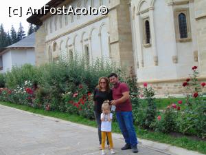 [P37] In curtea manastirii, langa biserica . » foto by liviu49
 - 
<span class="allrVoted glyphicon glyphicon-heart hidden" id="av1304862"></span>
<a class="m-l-10 hidden" id="sv1304862" onclick="voting_Foto_DelVot(,1304862,5114)" role="button">șterge vot <span class="glyphicon glyphicon-remove"></span></a>
<a id="v91304862" class=" c-red"  onclick="voting_Foto_SetVot(1304862)" role="button"><span class="glyphicon glyphicon-heart-empty"></span> <b>LIKE</b> = Votează poza</a> <img class="hidden"  id="f1304862W9" src="/imagini/loader.gif" border="0" /><span class="AjErrMes hidden" id="e1304862ErM"></span>